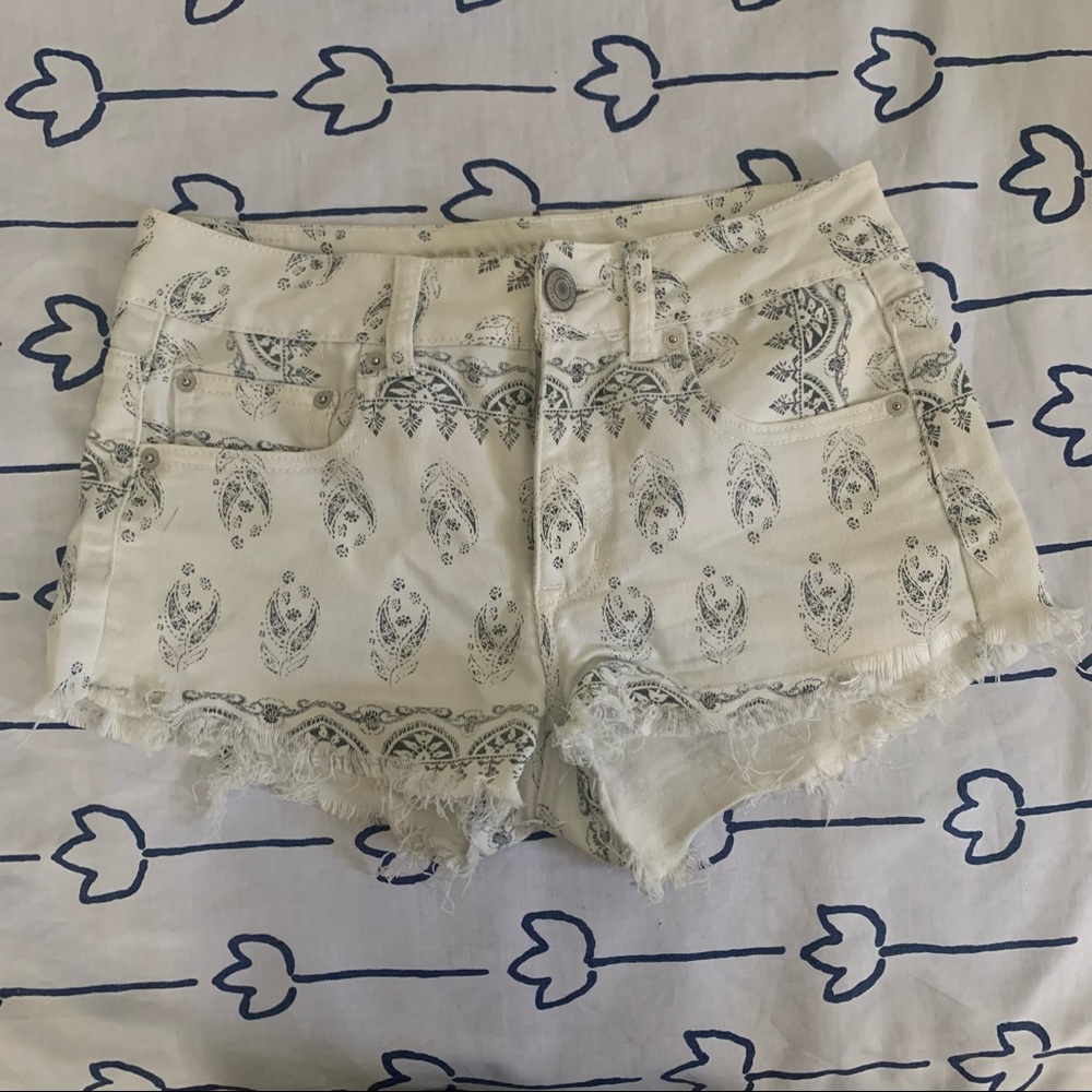 American Eagle Cut Off Shorts